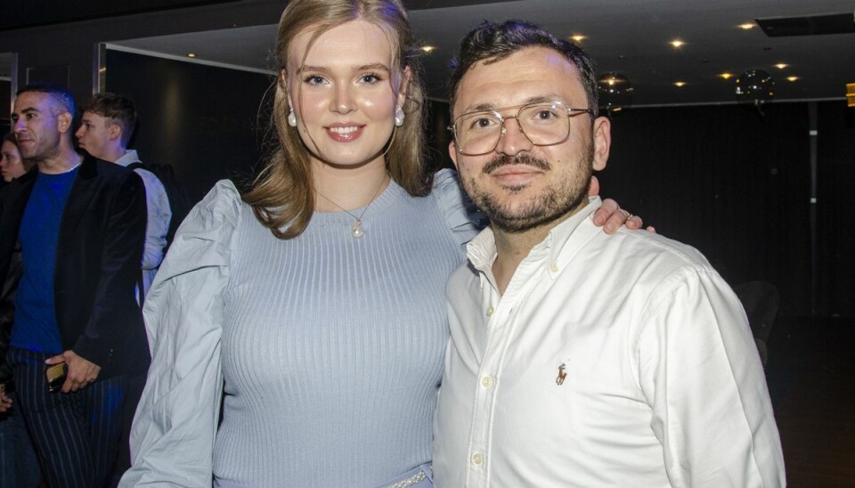- Jeg er stolt, afslørede Umut ledsaget af kæresten Johanne til premiere i Imperial Bio. - Jeg er stolt, afslørede Umut ledsaget af kæresten Johanne til premiere i Imperial Bio.