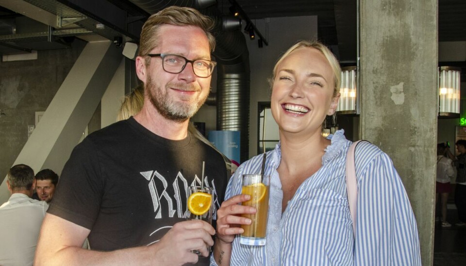 Line Hoffmeyer ses her sammen med sin partner Lasse Rimmer.