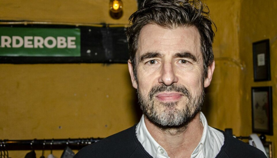 Claes Bang .