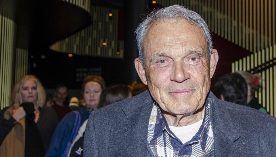 Karsten Ree indlagt på hospitalet med kraftige smerter i ryggen.