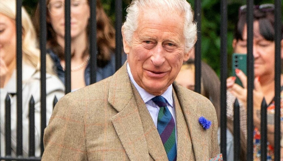 Charles planlægger ifølge britisk medie at fyre en femtedel af sine mellemledere på paladserne. Charles planlægger ifølge britisk medie at fyre en femtedel af sine mellemledere på paladserne.